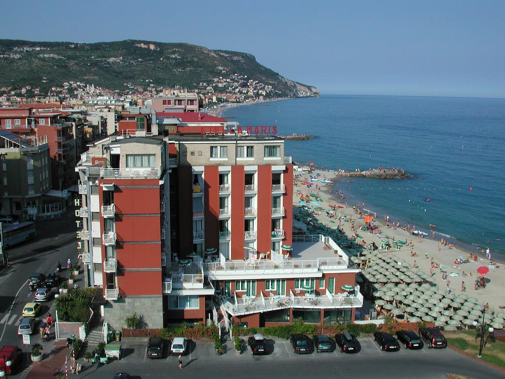Residence Stella Maris Pietra Ligure Exterior foto